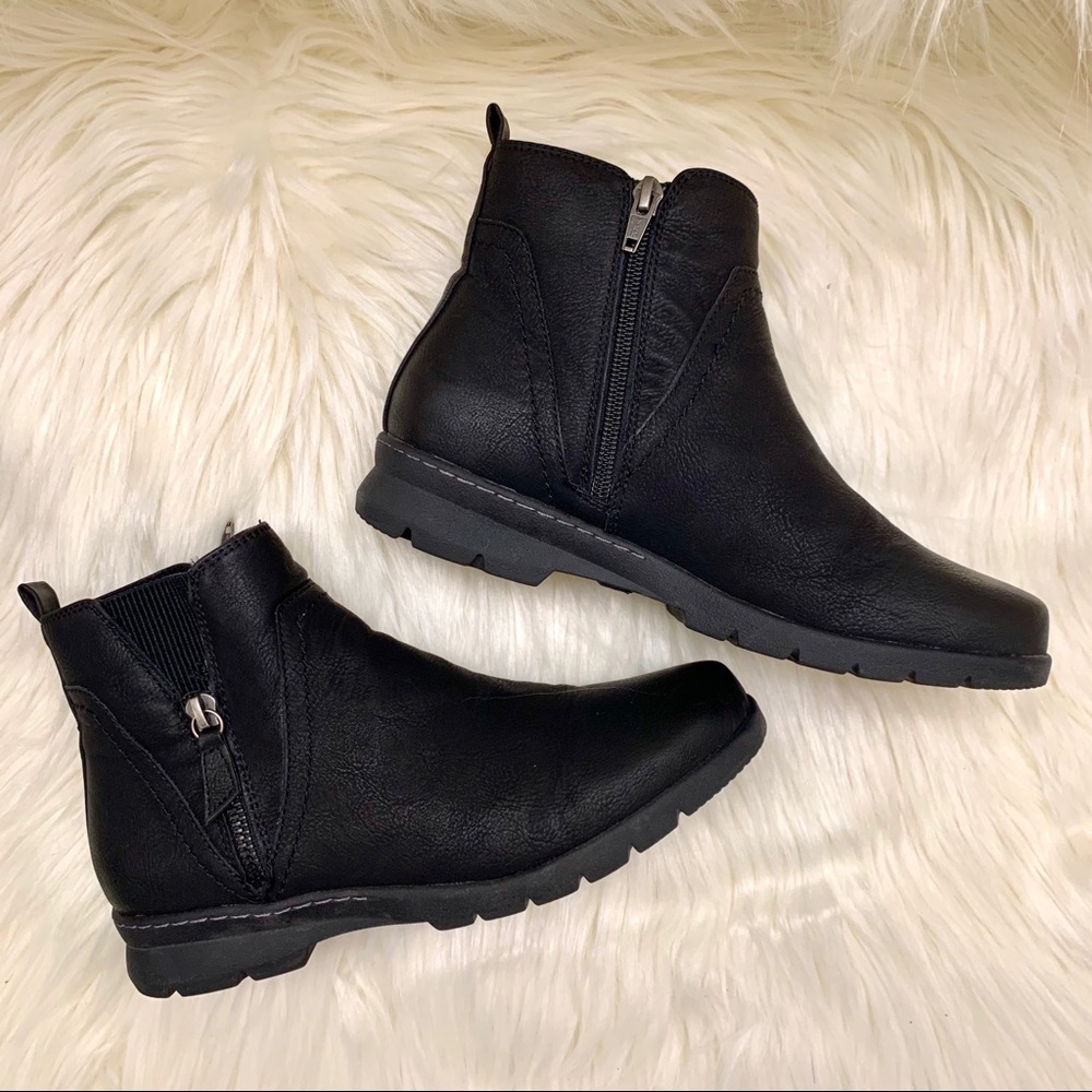 Spring Step Yili Bootie NWT